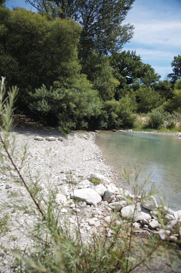 Un Petit Coin De Paradis Le Pegue Kültér fotó
